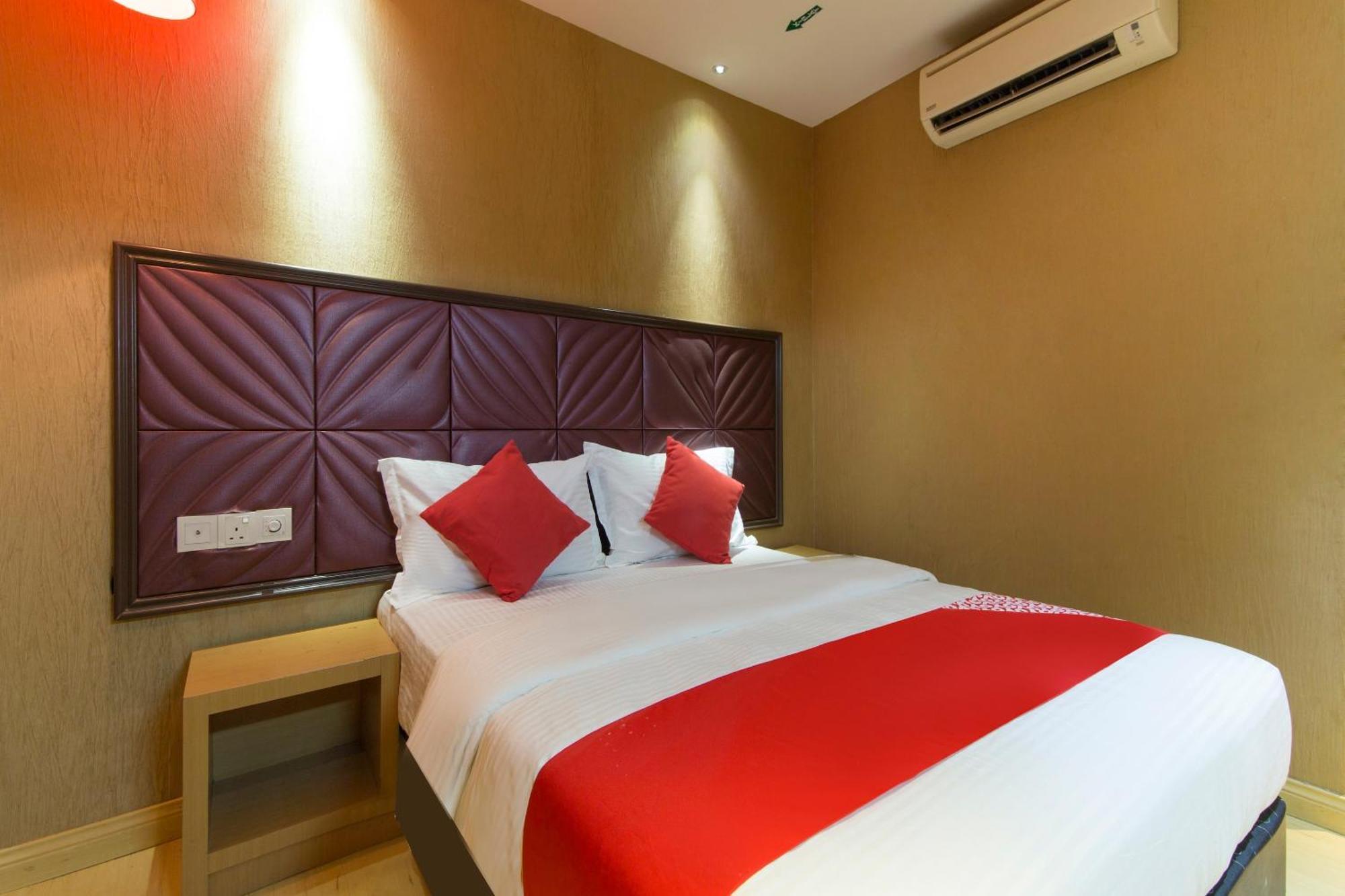 Oyo 90894 Hotel Smc I-City Shah Alam Extérieur photo