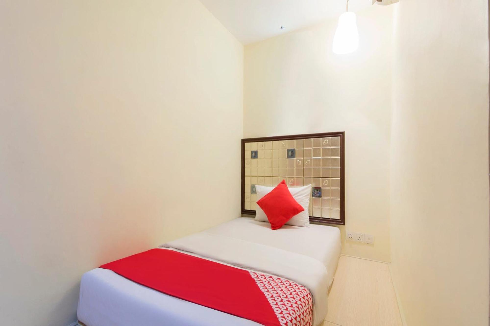 Oyo 90894 Hotel Smc I-City Shah Alam Extérieur photo