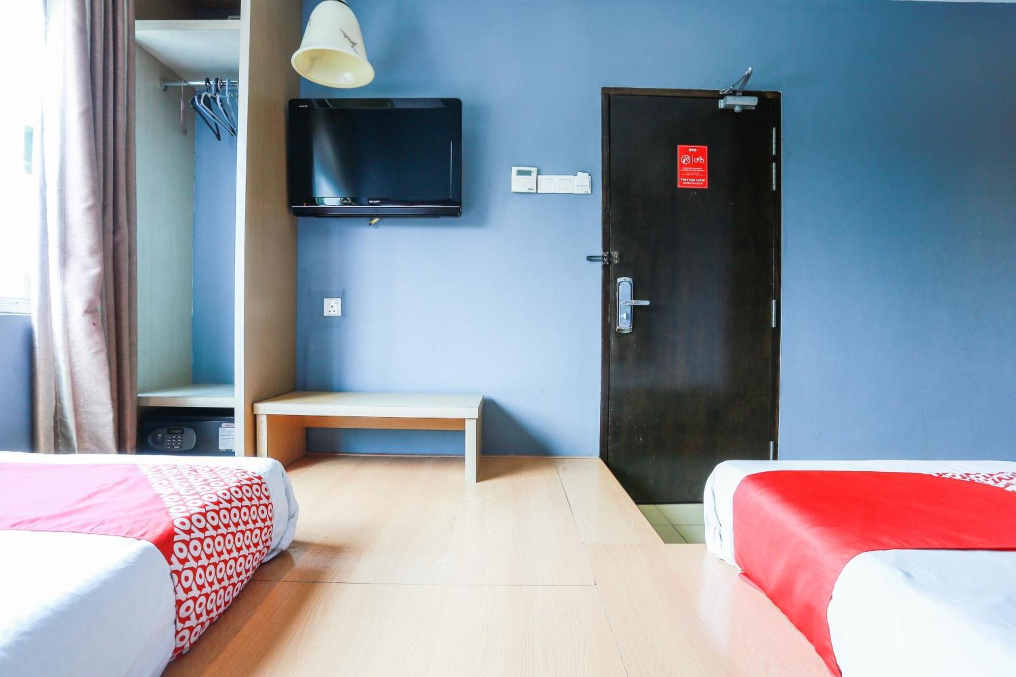 Oyo 90894 Hotel Smc I-City Shah Alam Extérieur photo