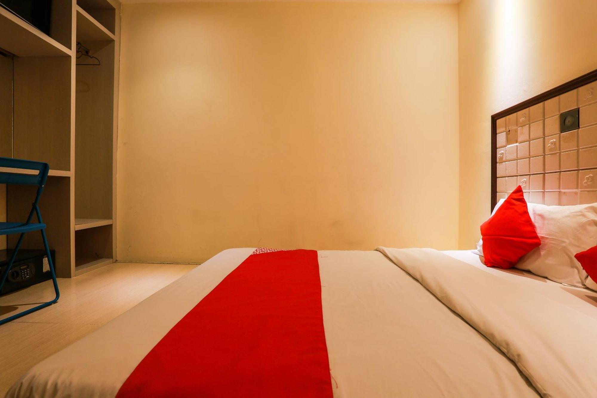 Oyo 90894 Hotel Smc I-City Shah Alam Extérieur photo